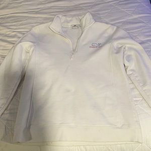Size small red white and blue vineyard vines shepshirt